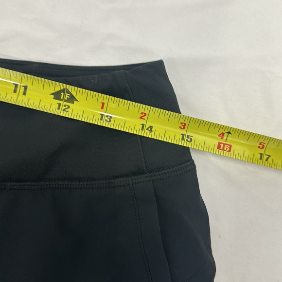 Hylete Black Versa Women’s Athletic Lined Shorts with Pockets - Picture 4 of 7